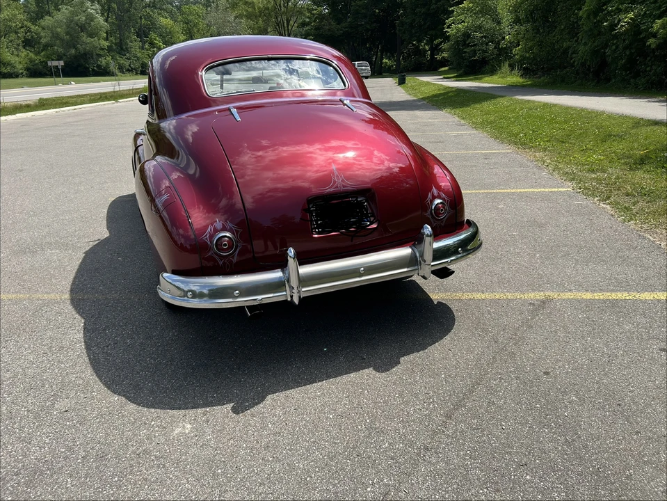 1948 Pontiac Chieftain - Image 9 of 11