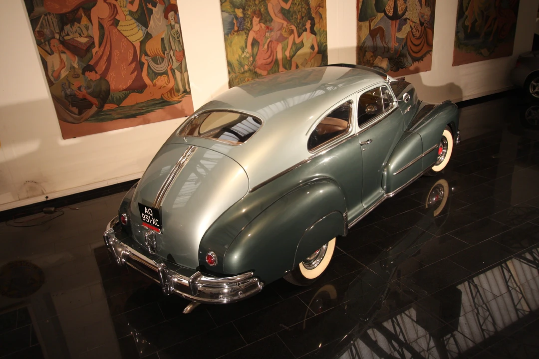 1948 Pontiac - Image 11 of 12