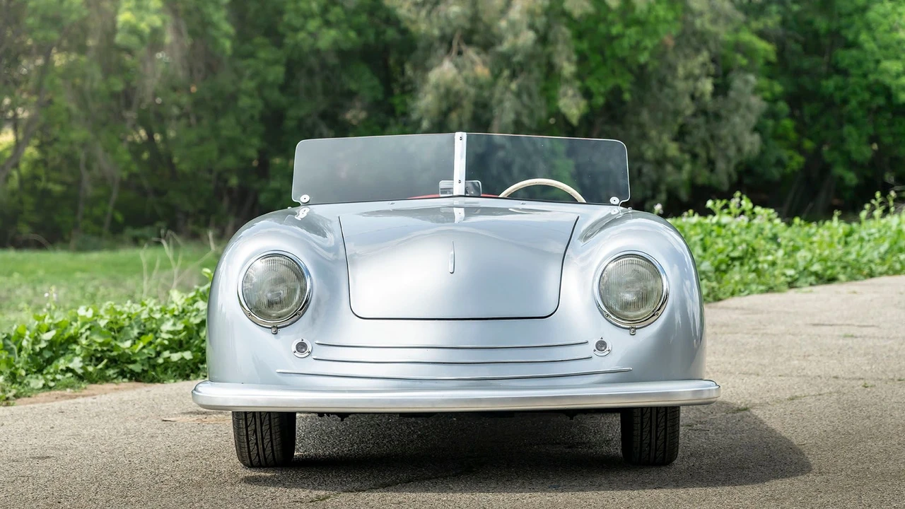 1948 Porsche 356 Pre-A - Image 3 of 31