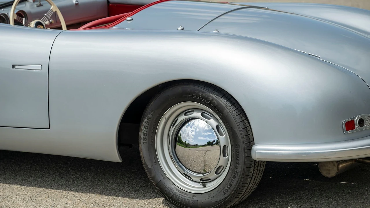 1948 Porsche 356 Pre-A - Image 24 of 31