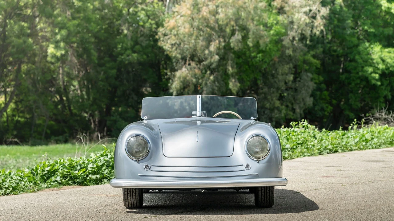 1948 Porsche 356 Pre-A - Image 9 of 31