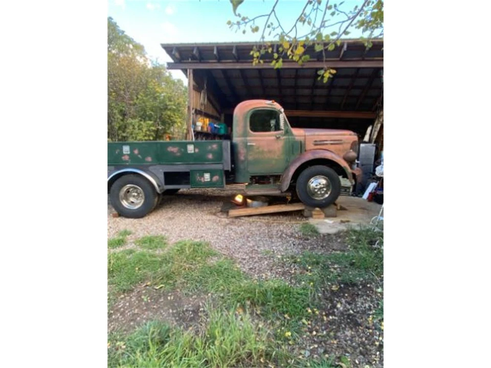 1948 Reo - Image 8 of 16
