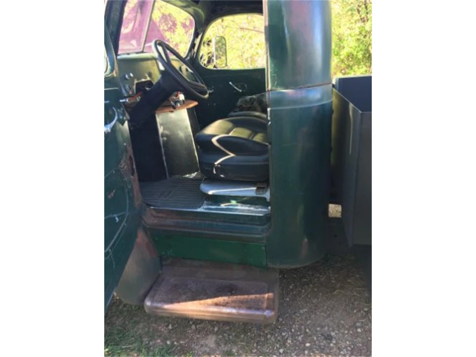 1948 Reo - Image 5 of 16