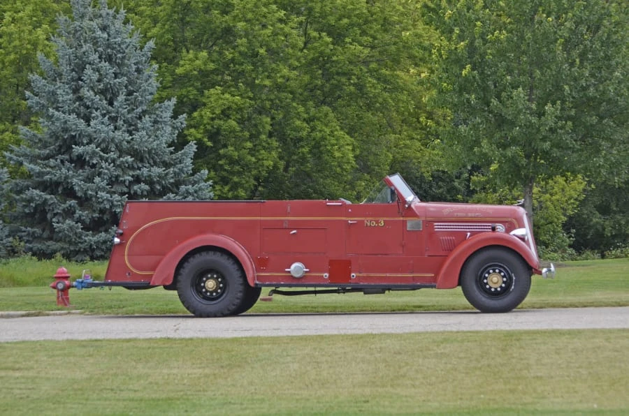 1948 American LaFrance - Image 2 of 23