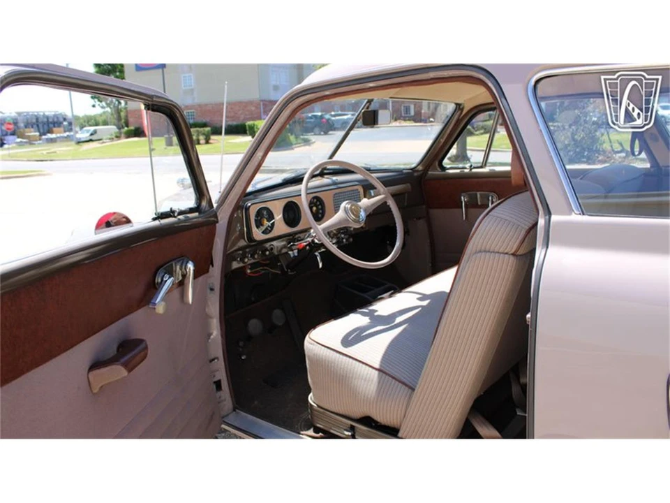 1948 Studebaker Champion - Image 10 of 31