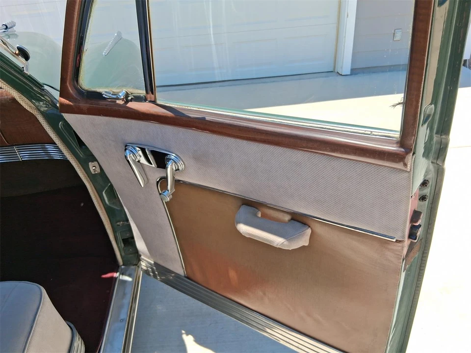 1948 Studebaker Commander - Image 16 of 26