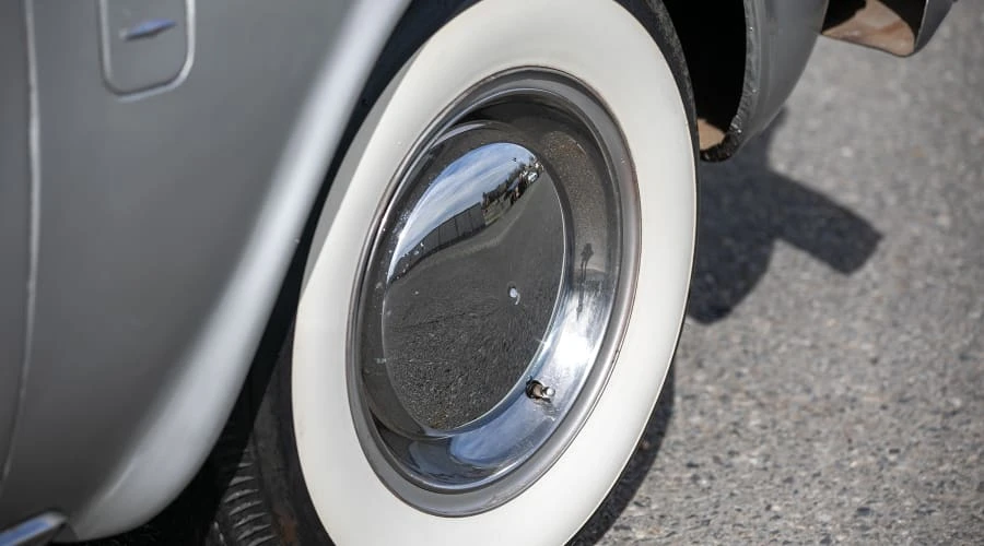 1948 Studebaker Commander - Image 9 of 31