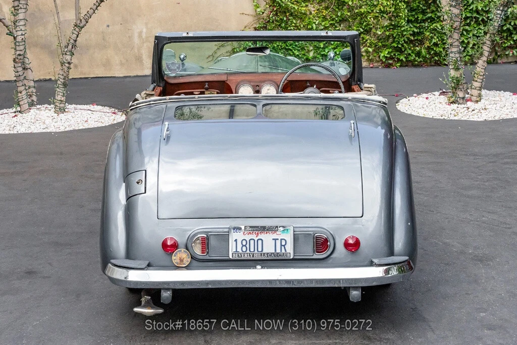 1948 Triumph 1800 Roadster - Image 6 of 12