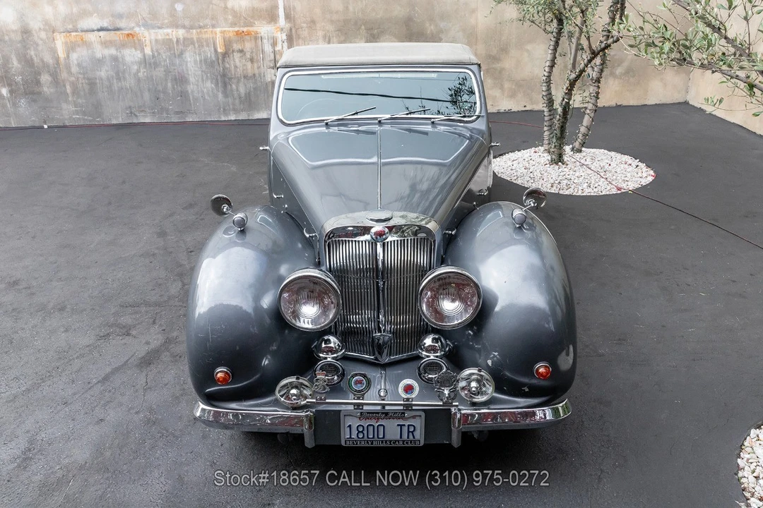 1948 Triumph 1800 Roadster - Image 10 of 31