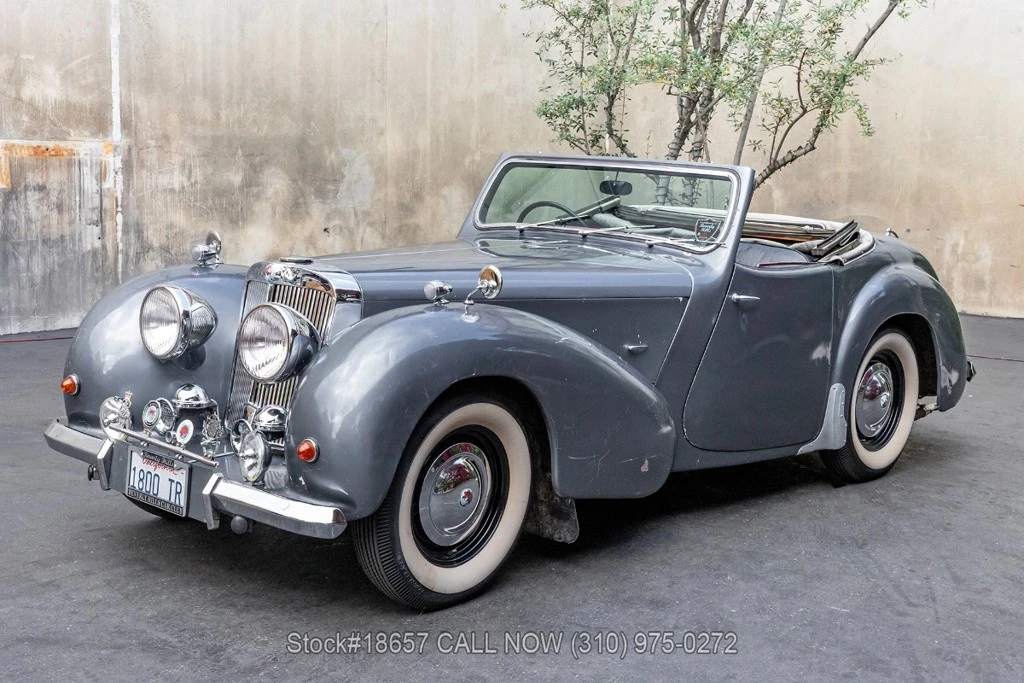 1948 Triumph 1800 Roadster - Image 8 of 12