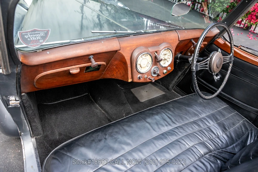 1948 Triumph 1800 Roadster - Image 23 of 31