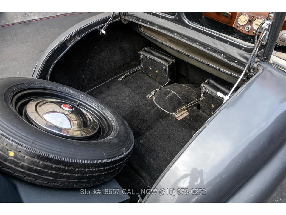 1948 Triumph 1800 Roadster - Image 31 of 31