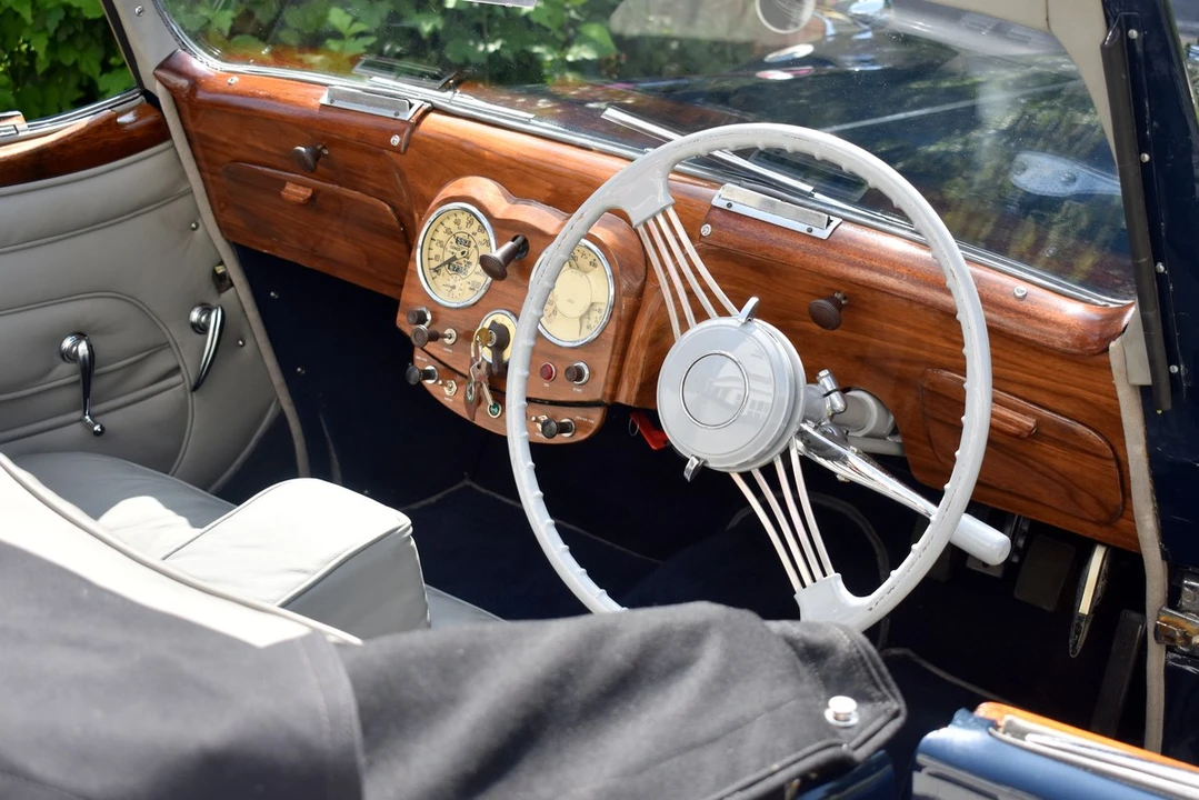 1948 Triumph Roadster - Image 18 of 30