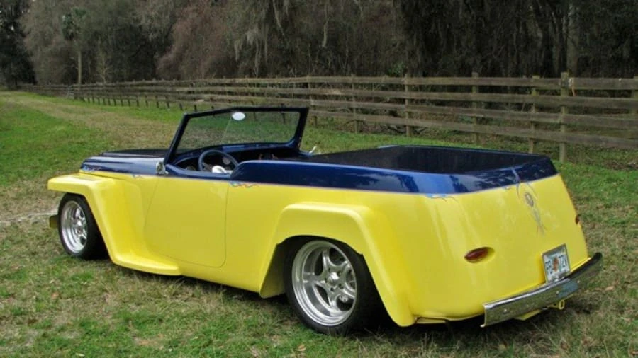 1948 Willys Jeepster - Image 2 of 10