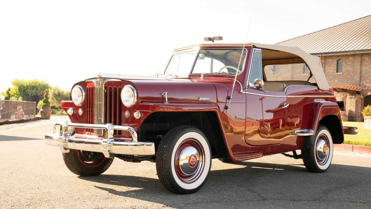 1948 Willys Jeepster - Image 20 of 31