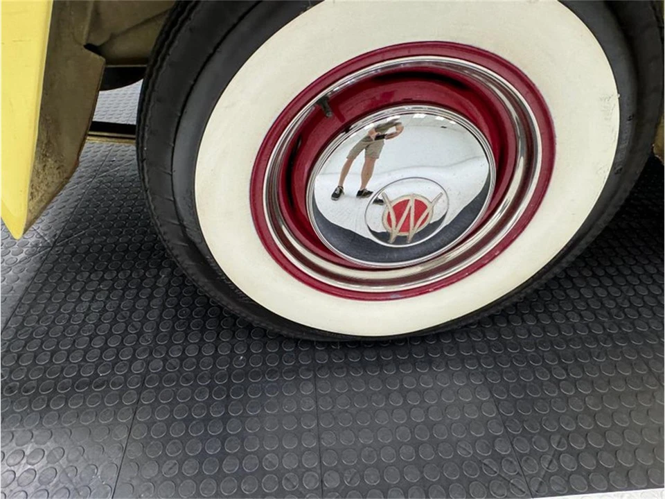 1948 Willys Jeepster - Image 28 of 31