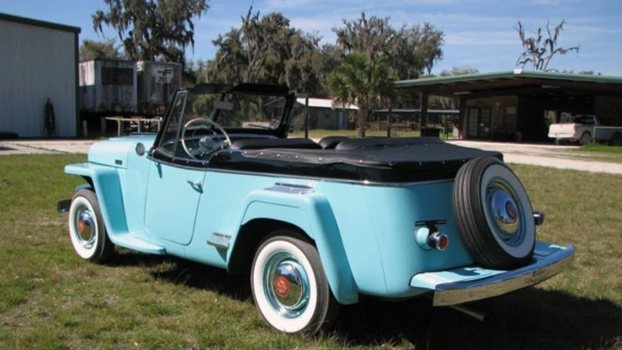 1948 Willys Jeepster - Image 4 of 12