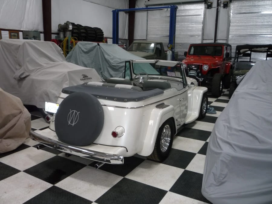 1948 Willys Jeepster - Image 2 of 8