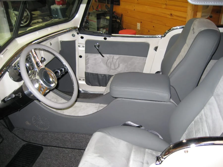 1948 Willys Jeepster - Image 3 of 8