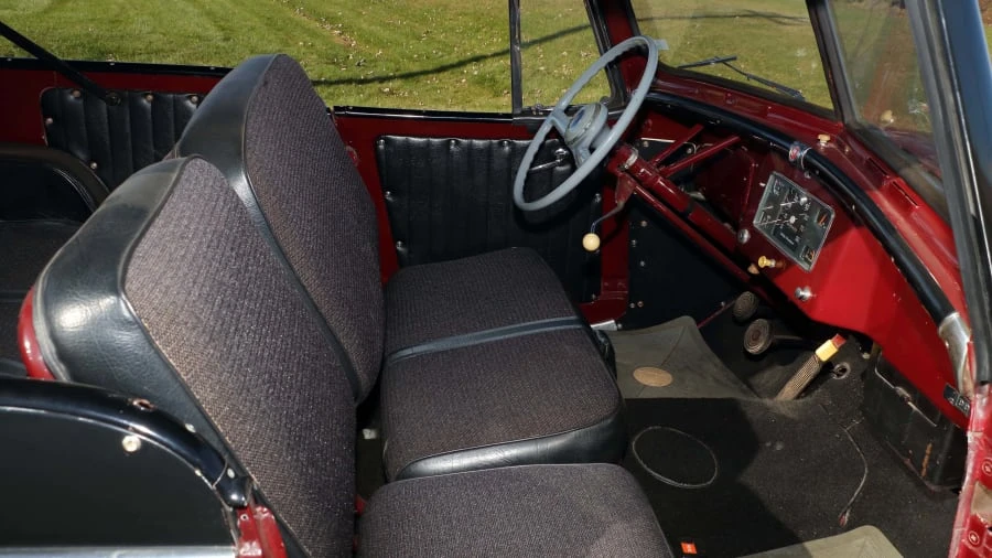 1948 Willys Jeepster - Image 5 of 12