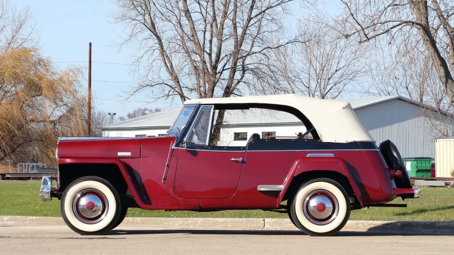 1948 Willys Jeepster - Image 8 of 12
