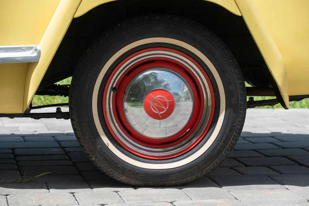 1948 Willys Jeepster - Image 21 of 31