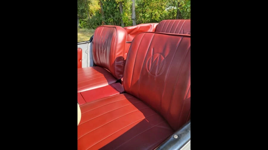 1948 Willys Jeepster - Image 7 of 13
