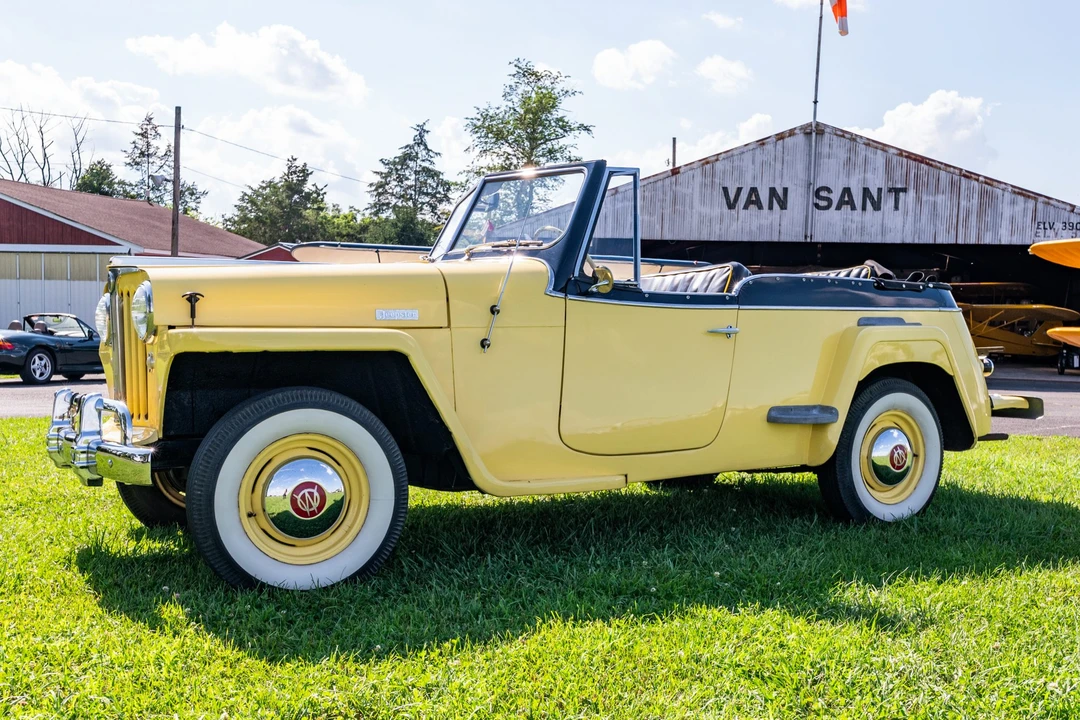 1948 Willys Jeepster - Image 2 of 31