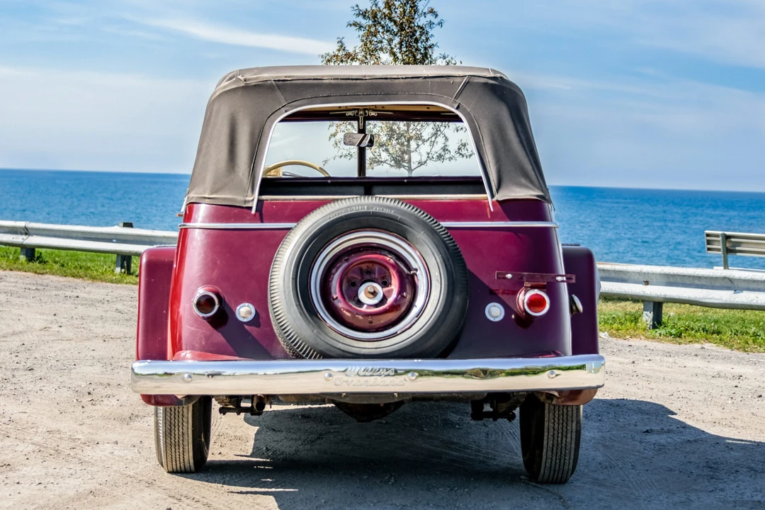 1948 Willys Jeepster - Image 15 of 31
