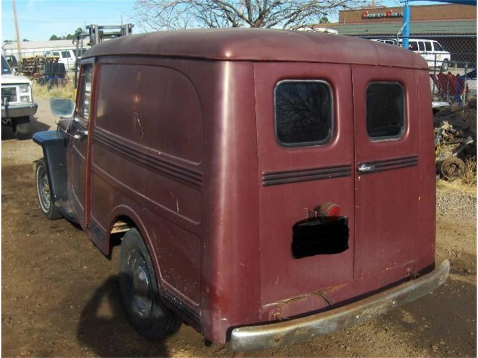 1948 Willys Jeepster - Image 2 of 14