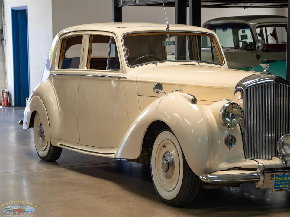 1949 Bentley Mark VI - Image 11 of 31