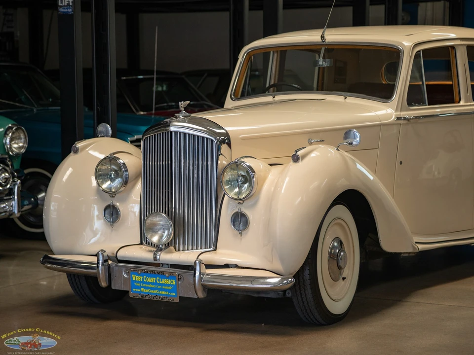 1949 Bentley Mark VI - Image 9 of 31