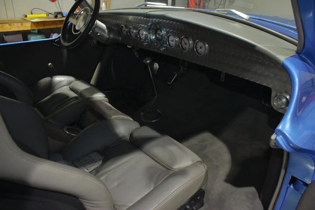 1949 Buick Roadmaster - Image 16 of 31