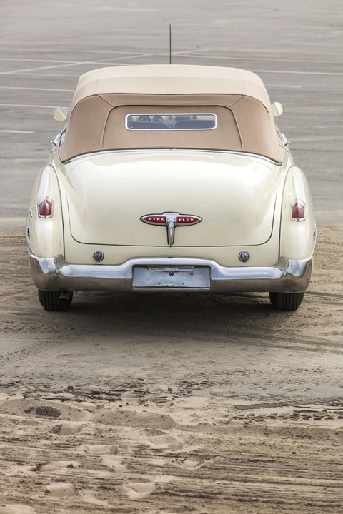 1949 Buick Roadmaster - Image 14 of 31