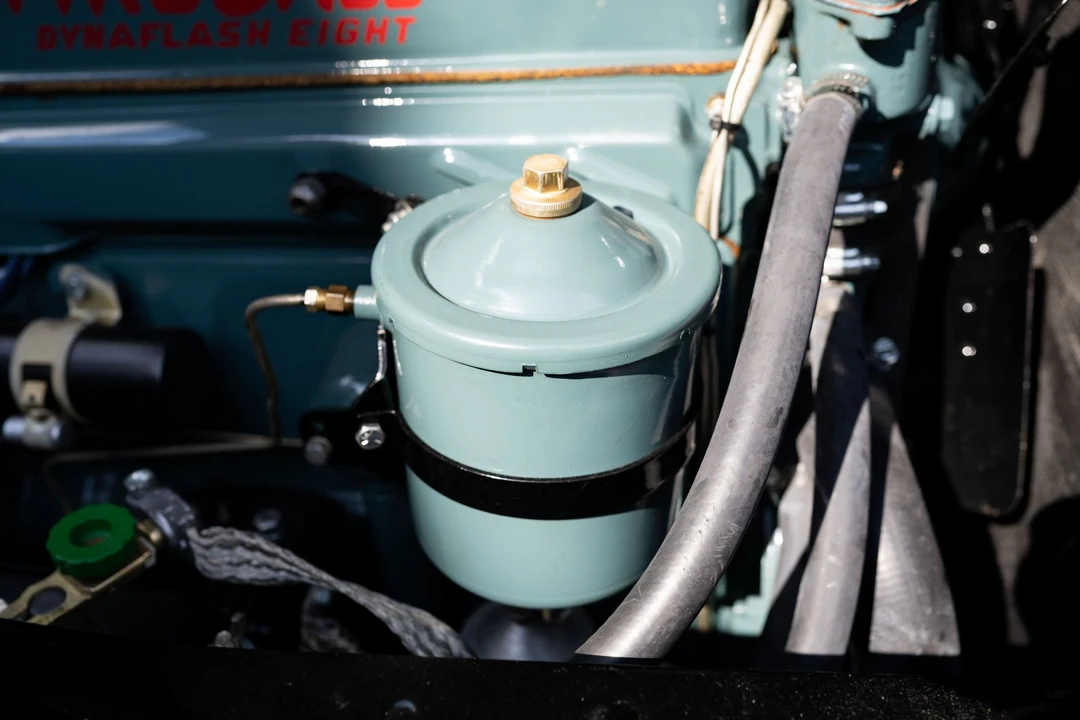 1949 Buick Roadmaster - Image 24 of 31