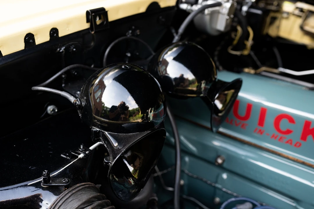 1949 Buick Roadmaster - Image 25 of 31