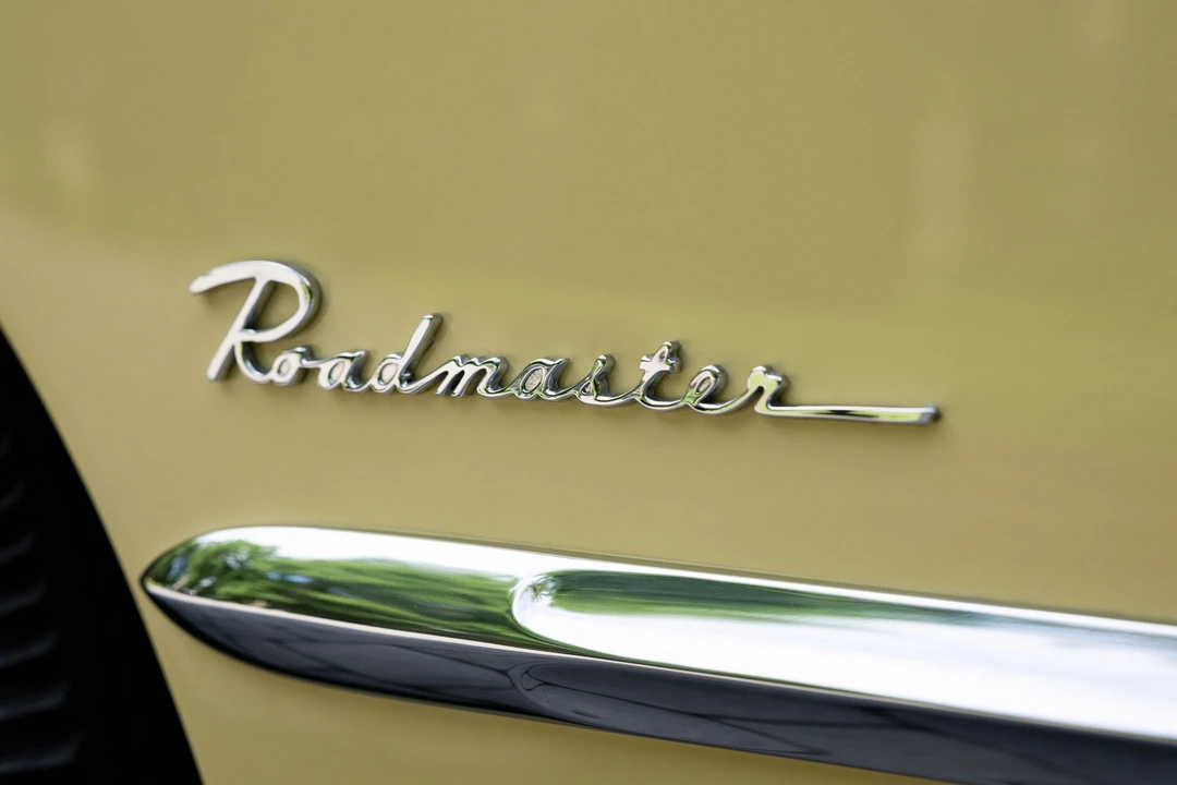 1949 Buick Roadmaster - Image 6 of 31