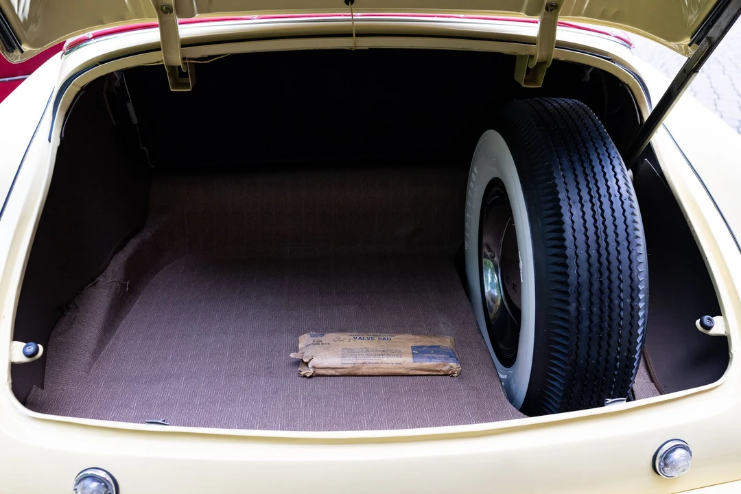1949 Buick Roadmaster - Image 22 of 31