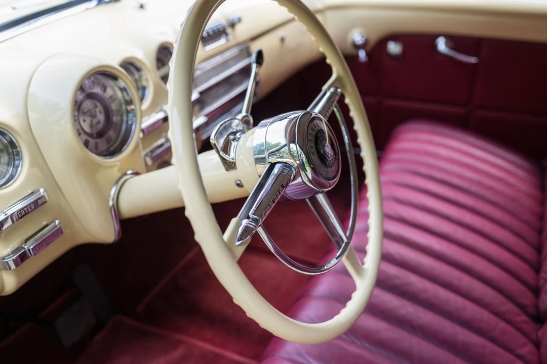 1949 Buick Roadmaster - Image 23 of 31