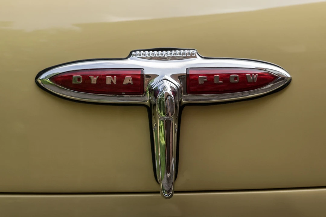 1949 Buick Roadmaster - Image 9 of 31