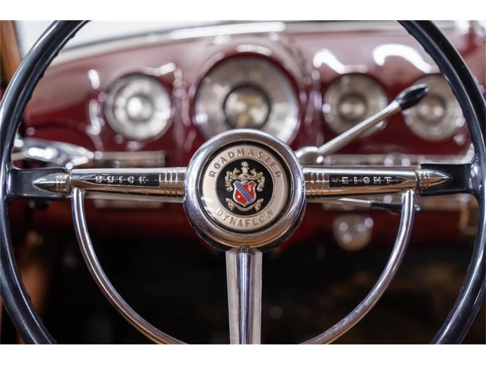 1949 Buick Roadmaster - Image 13 of 31