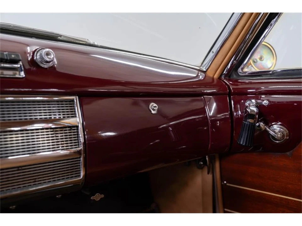 1949 Buick Roadmaster - Image 21 of 31