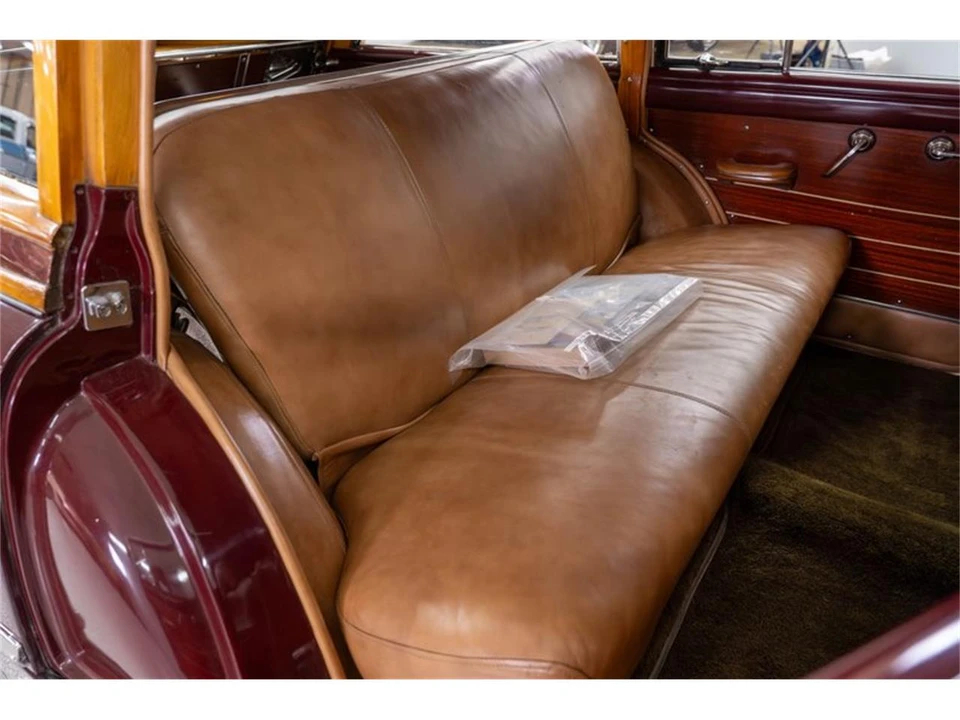 1949 Buick Roadmaster - Image 27 of 31