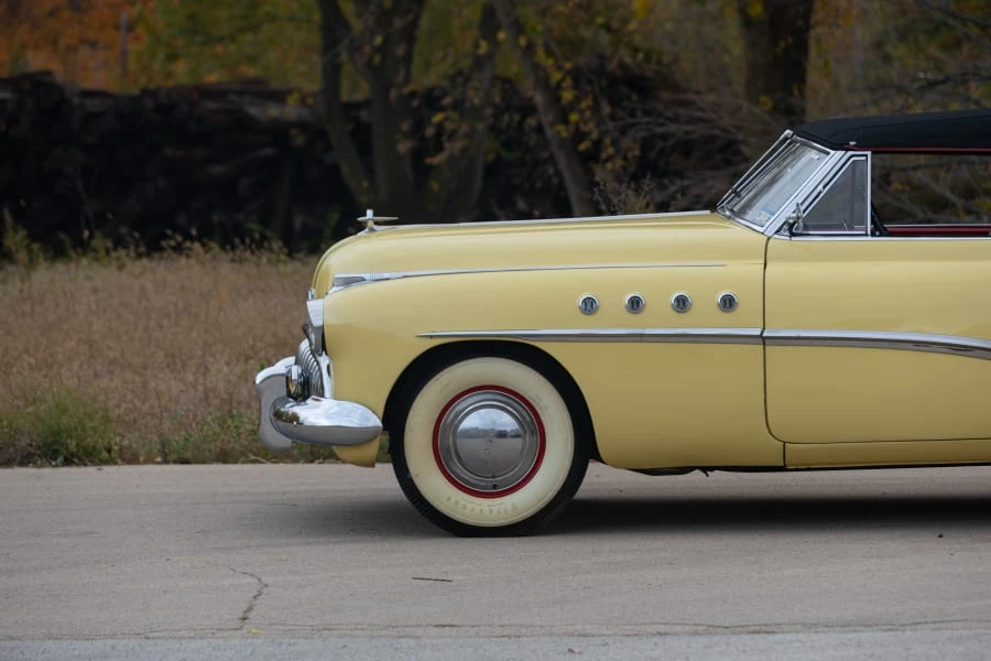 1949 Buick Roadmaster - Image 8 of 29