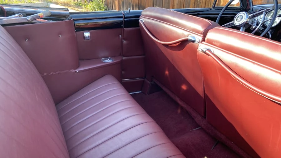 1949 Buick Roadmaster - Image 7 of 31