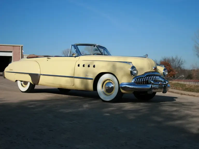 1949 Buick Roadmaster - Image 2 of 12