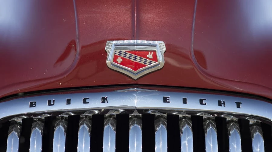 1949 Buick Roadmaster - Image 17 of 25