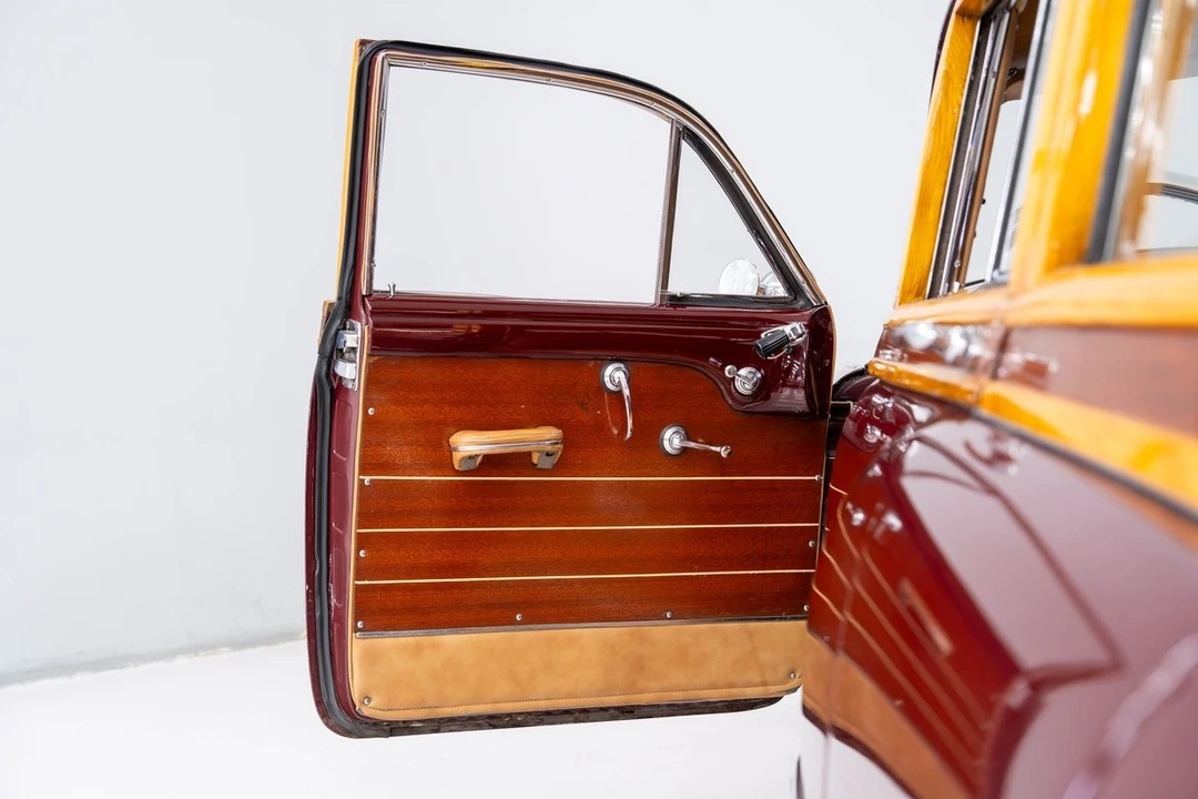 1949 Buick Roadmaster - Image 10 of 12
