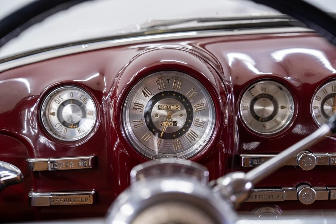 1949 Buick Roadmaster - Image 15 of 31