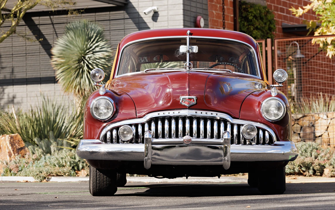 1949 Buick Roadmaster - Image 11 of 31